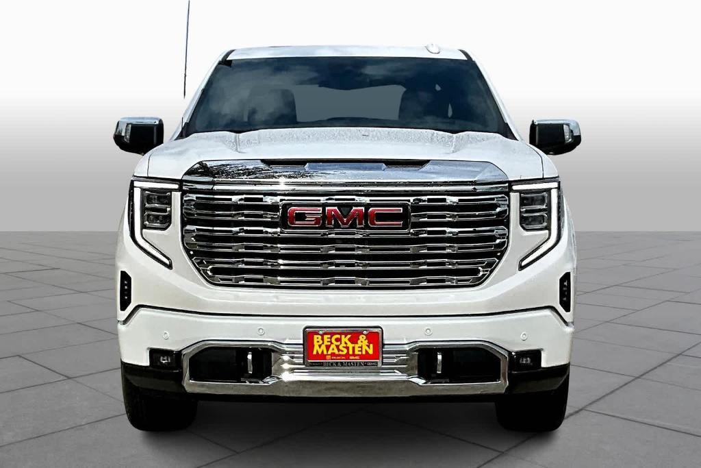 new 2025 GMC Sierra 1500 car, priced at $70,373