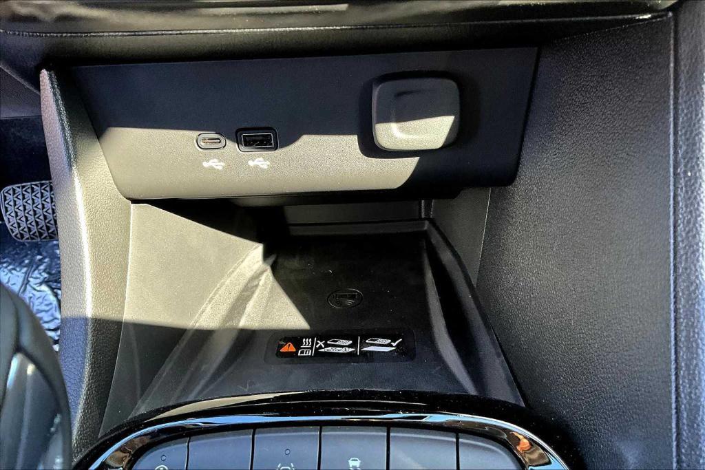 new 2025 Buick Encore GX car, priced at $23,180