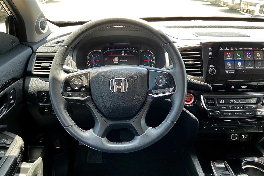 used 2022 Honda Pilot car, priced at $26,997