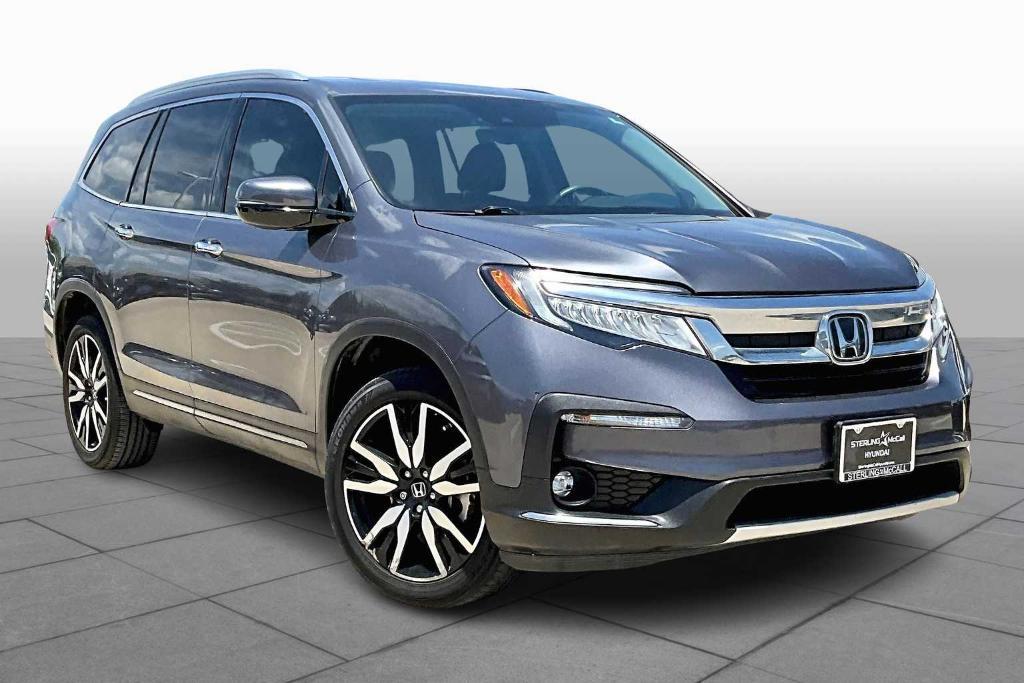 used 2022 Honda Pilot car, priced at $26,997