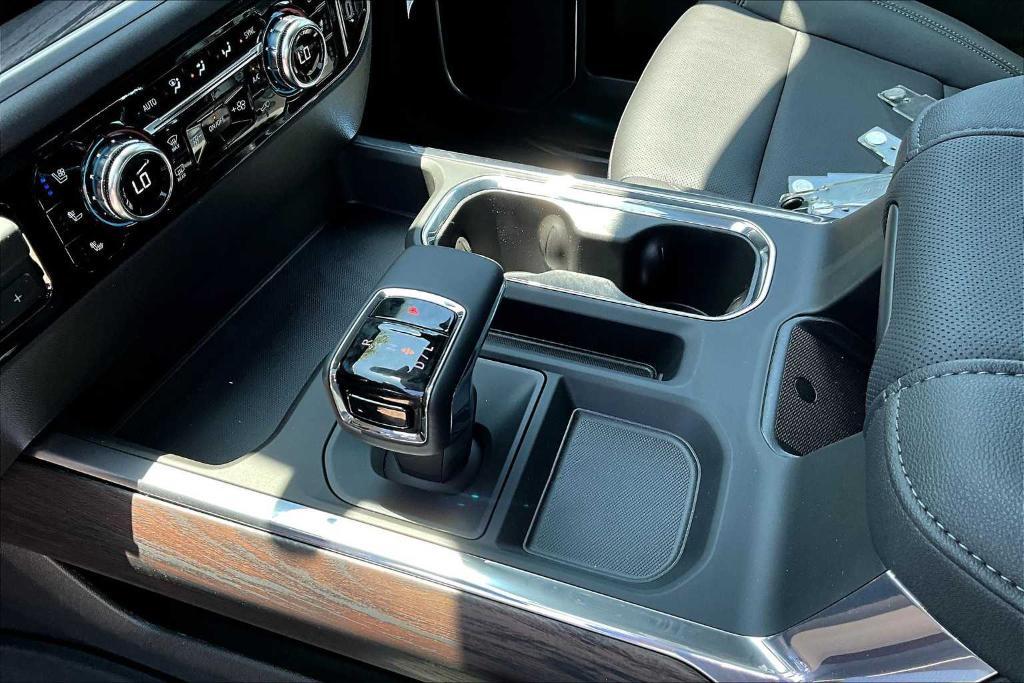 new 2025 GMC Sierra 1500 car, priced at $53,995