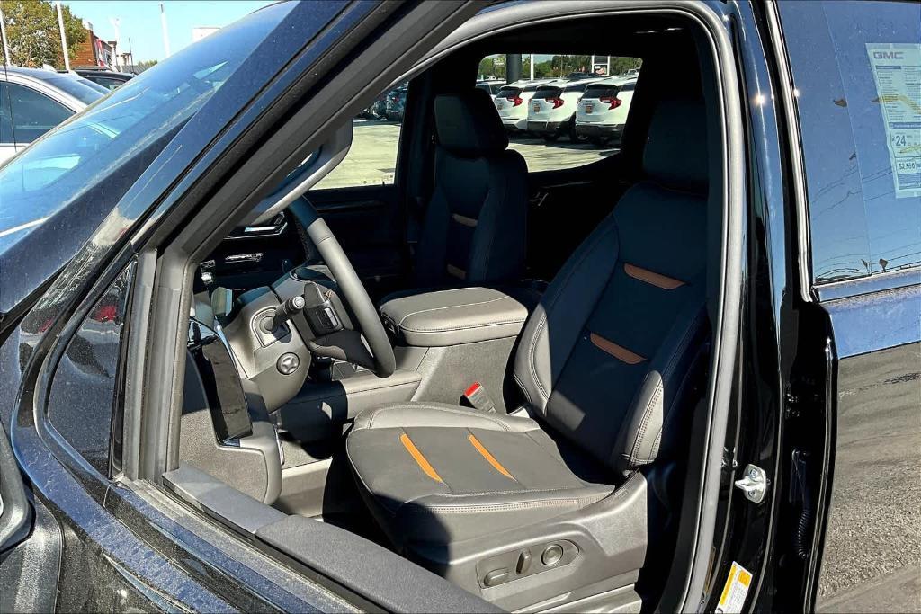 new 2025 GMC Sierra 1500 car, priced at $73,195