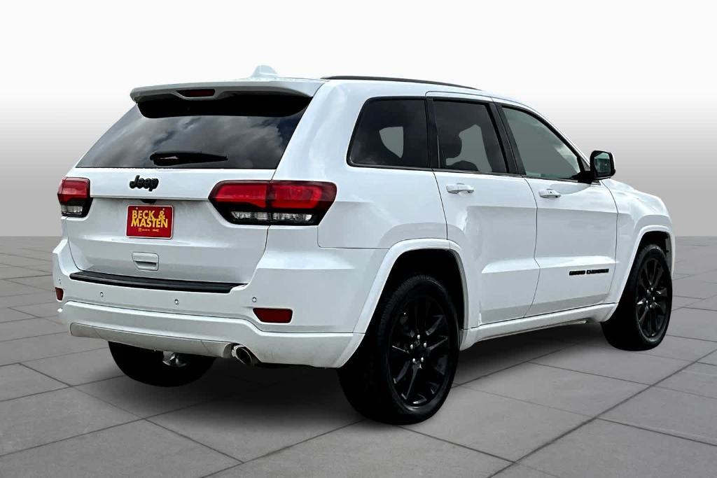 used 2018 Jeep Grand Cherokee car, priced at $19,598