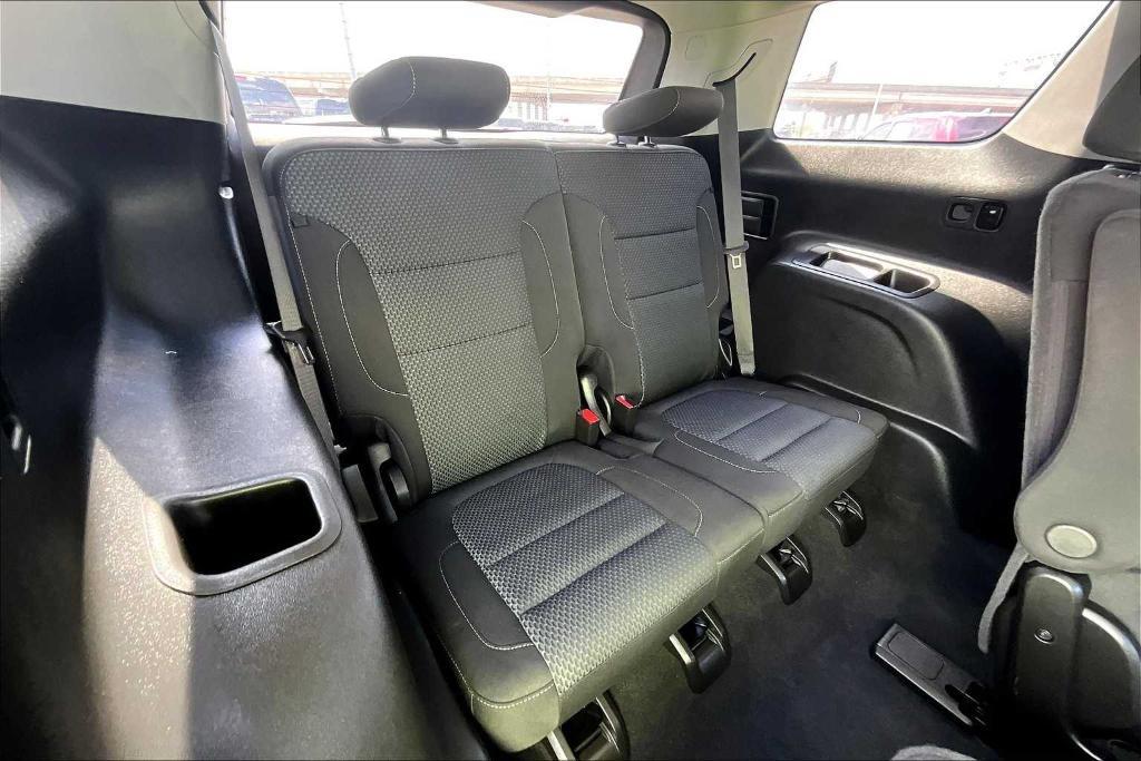 used 2021 GMC Acadia car, priced at $23,433