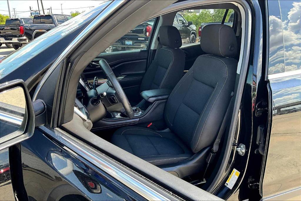 used 2021 GMC Acadia car, priced at $23,433