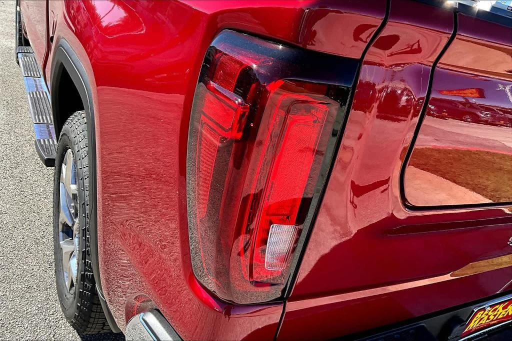 new 2025 GMC Sierra 1500 car, priced at $59,525