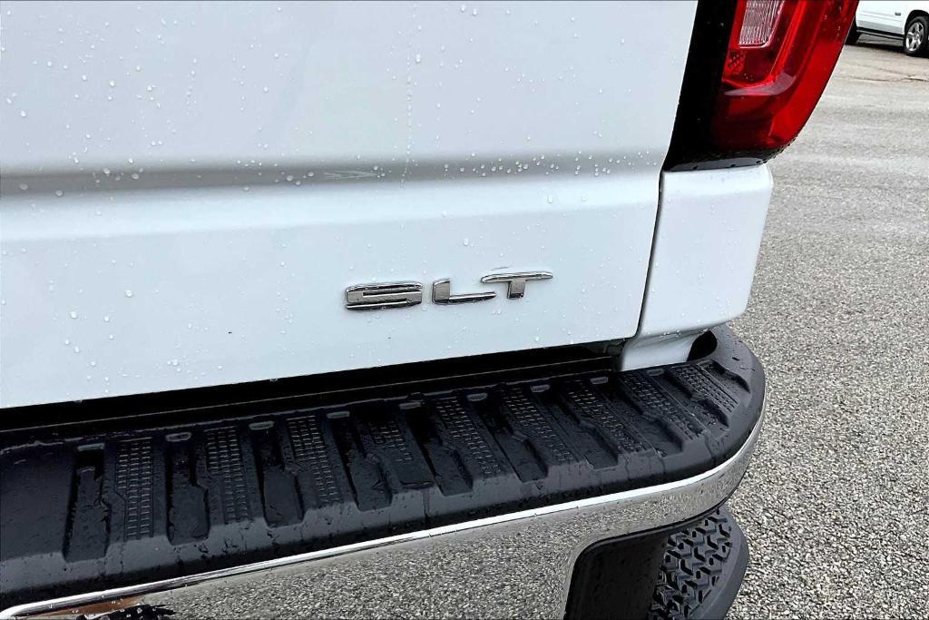 used 2024 GMC Sierra 1500 car, priced at $40,298