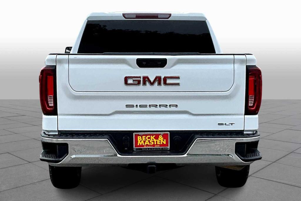 used 2024 GMC Sierra 1500 car, priced at $40,298