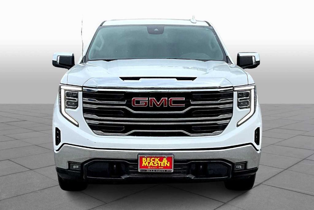 used 2024 GMC Sierra 1500 car, priced at $40,298