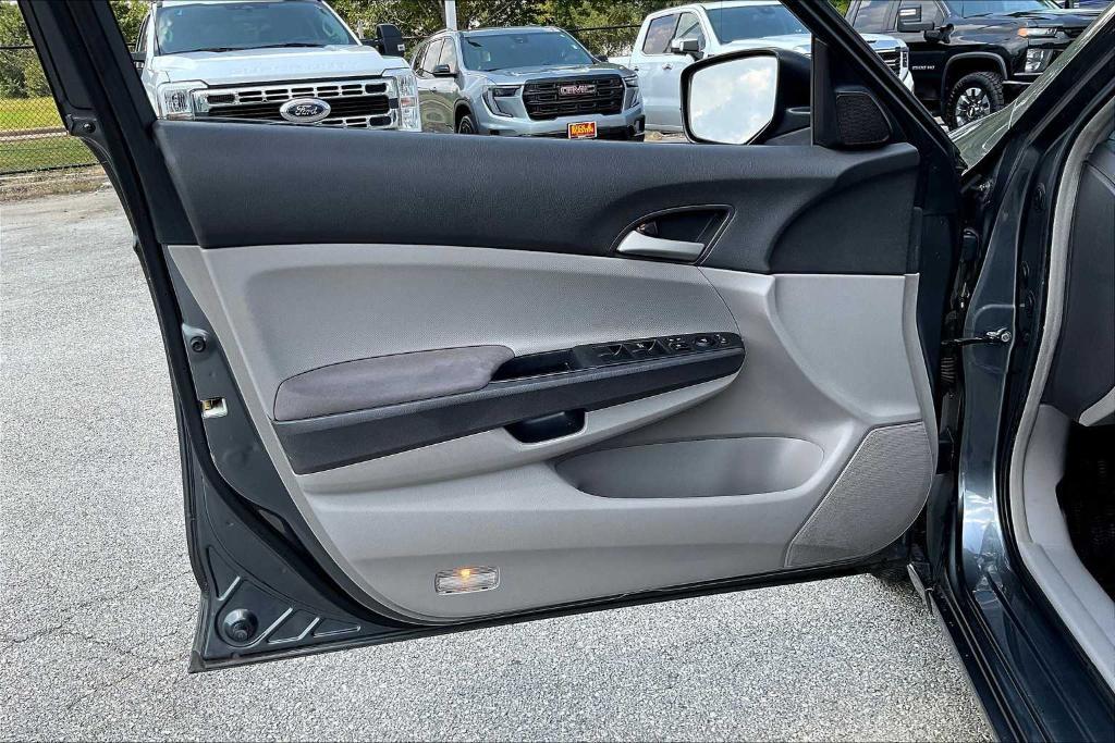 used 2008 Honda Accord car, priced at $5,250