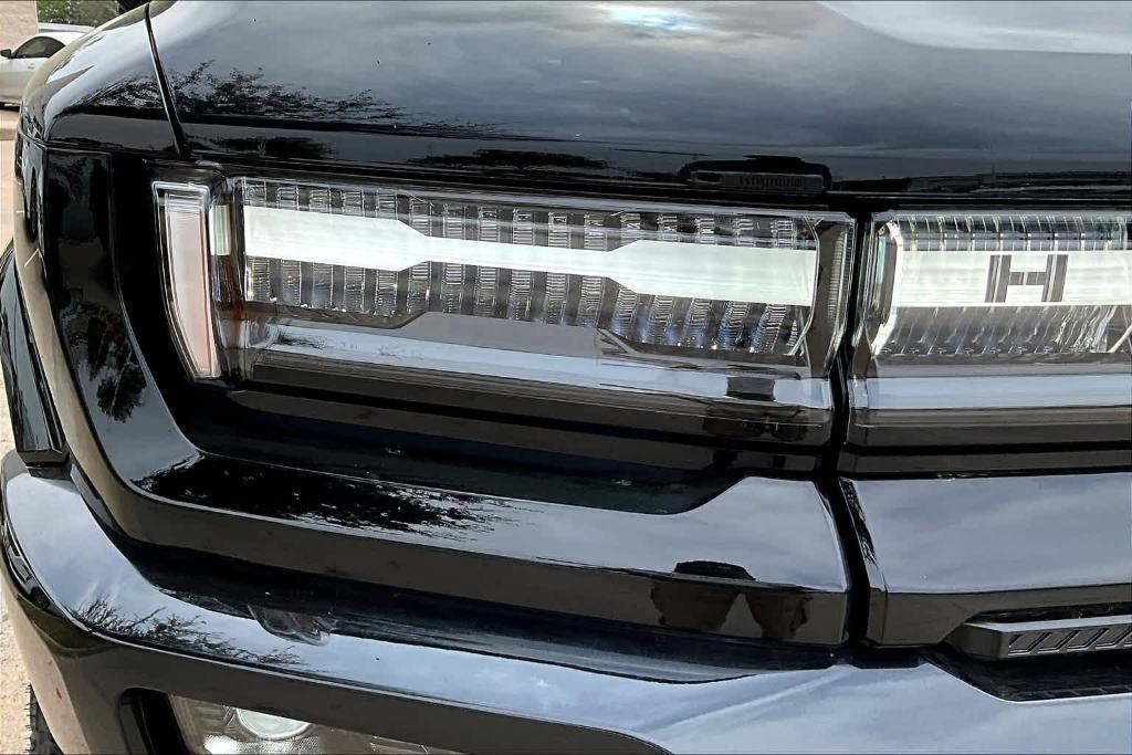 new 2025 GMC HUMMER EV SUV car, priced at $106,285