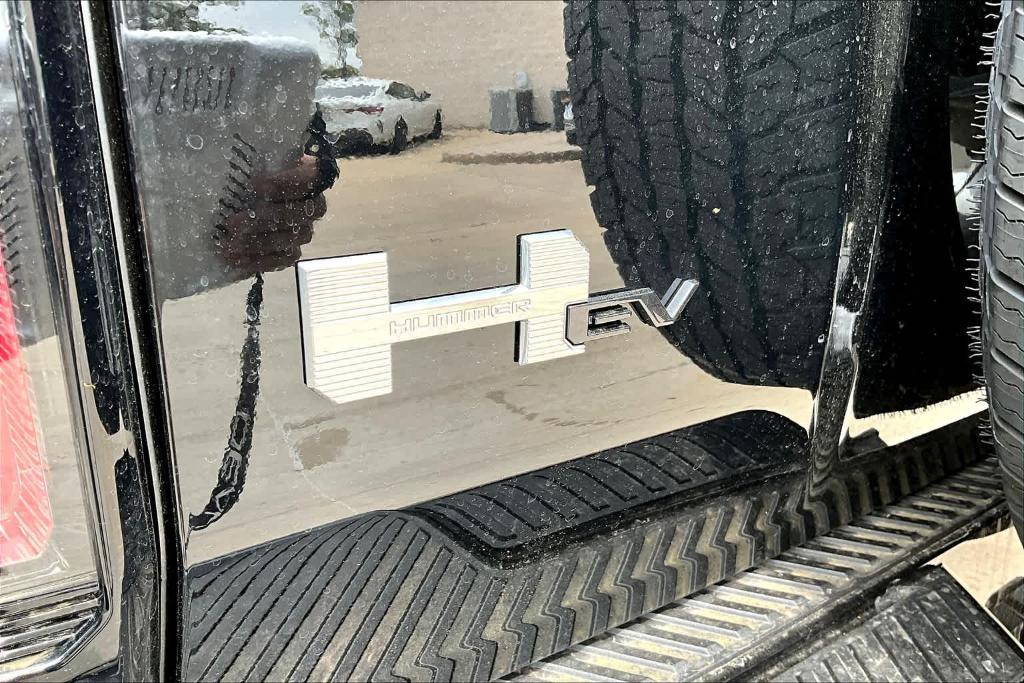new 2025 GMC HUMMER EV SUV car, priced at $106,285