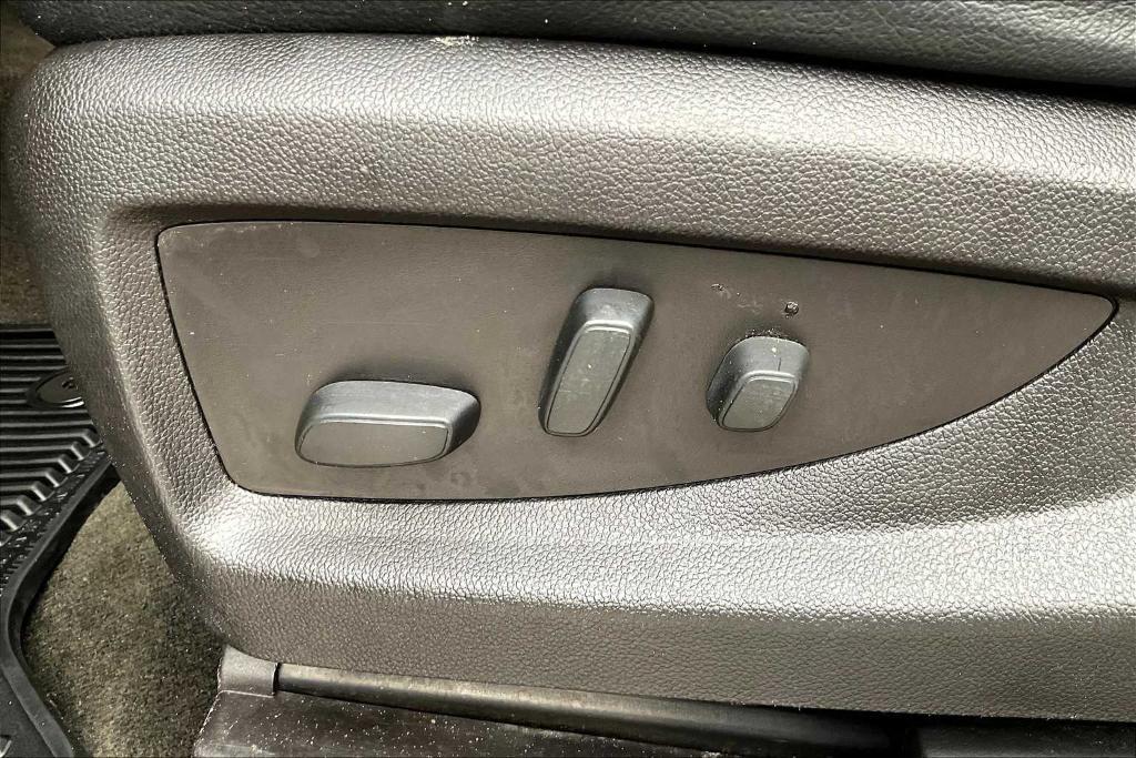used 2018 Chevrolet Silverado 1500 car, priced at $26,120