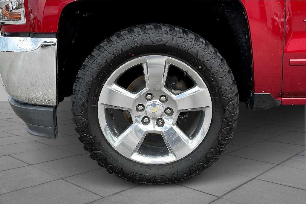 used 2018 Chevrolet Silverado 1500 car, priced at $26,120