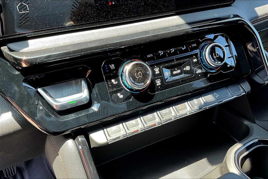 new 2025 GMC Sierra 1500 car, priced at $70,700