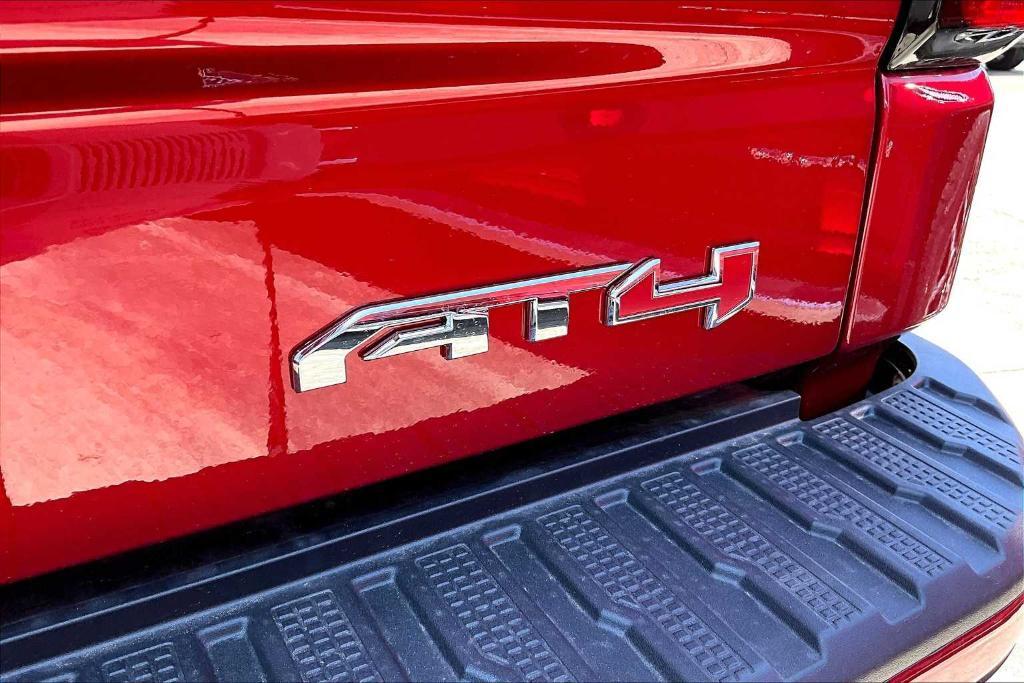 new 2025 GMC Sierra 1500 car, priced at $70,700