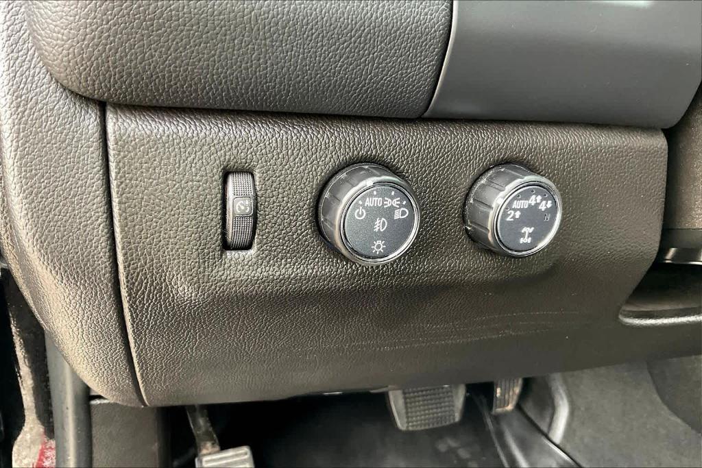used 2022 Chevrolet Colorado car, priced at $28,597