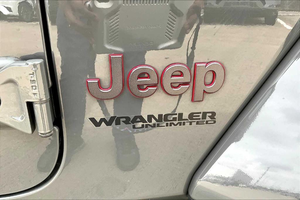 used 2021 Jeep Wrangler Unlimited car, priced at $38,945