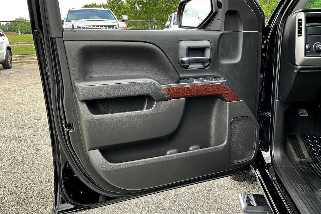 used 2018 GMC Sierra 1500 car, priced at $28,980