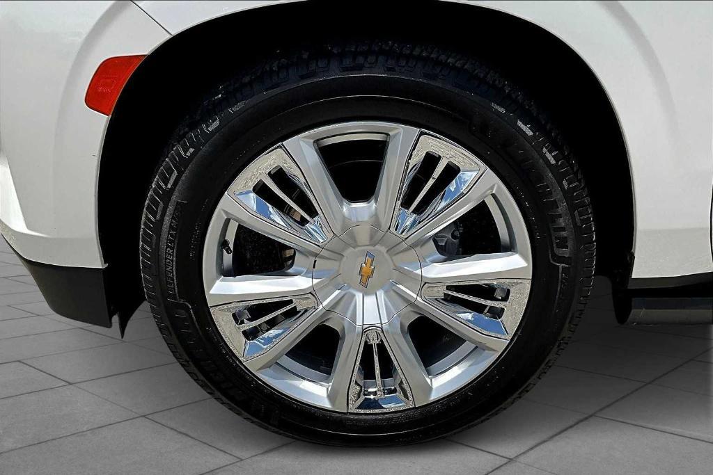 used 2022 Chevrolet Suburban car, priced at $59,443