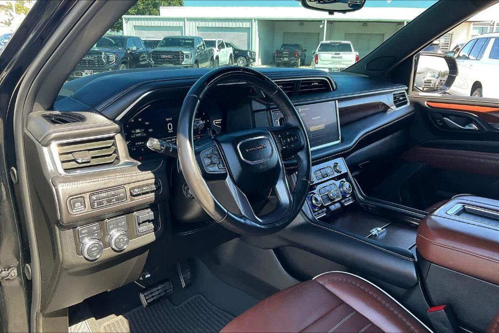 used 2024 GMC Yukon car, priced at $81,598