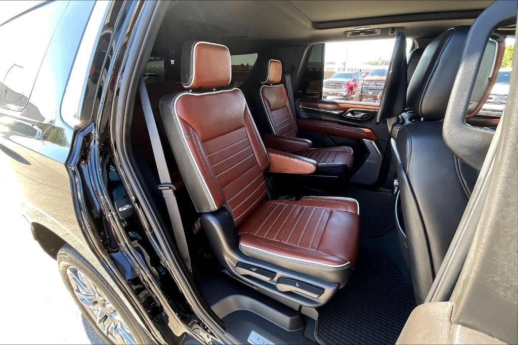 used 2024 GMC Yukon car, priced at $81,598