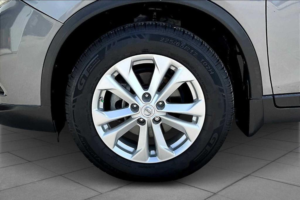used 2015 Nissan Rogue car, priced at $10,997