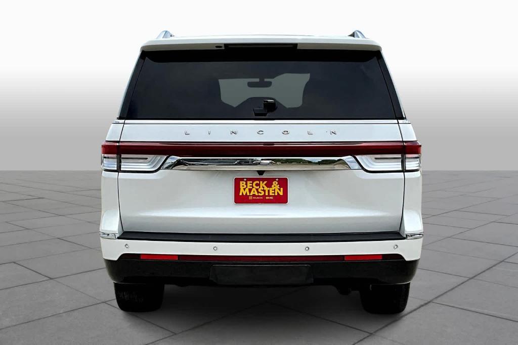 used 2023 Lincoln Navigator car, priced at $66,167