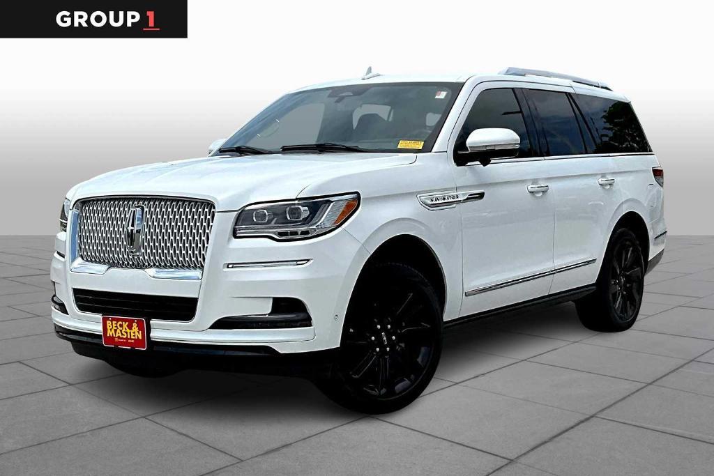 used 2023 Lincoln Navigator car, priced at $66,167