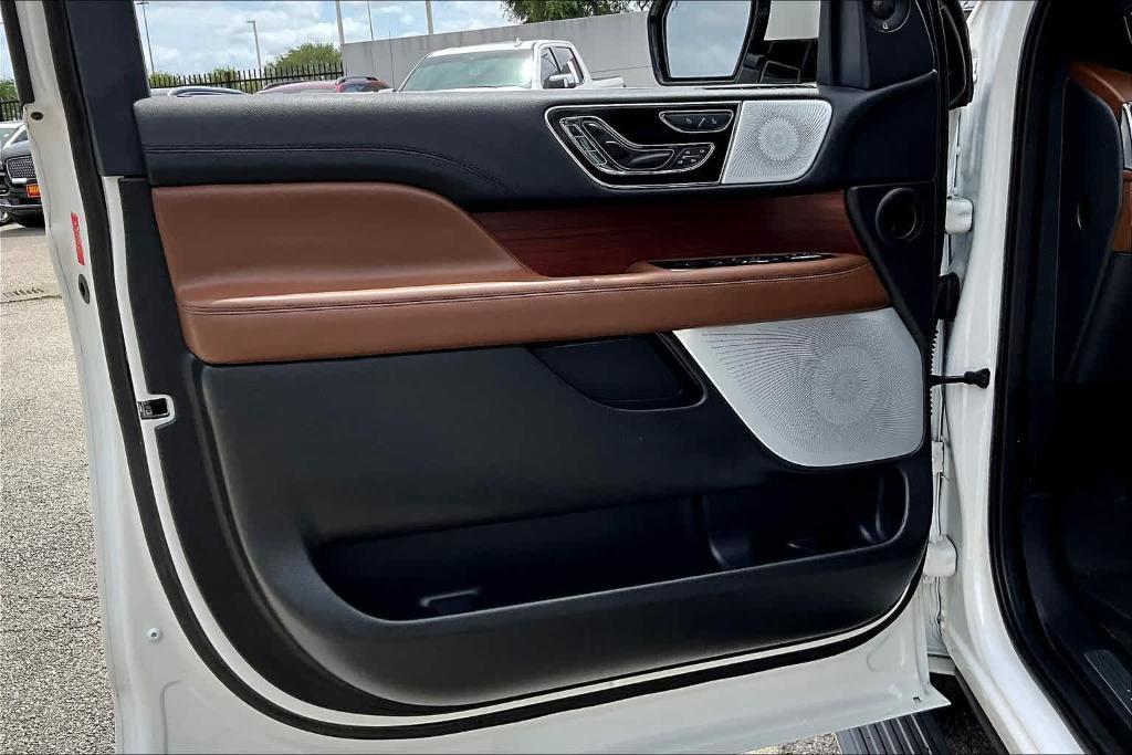 used 2023 Lincoln Navigator car, priced at $66,167