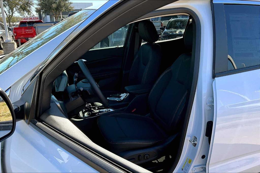 new 2025 Buick Encore GX car, priced at $29,085