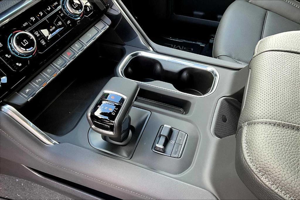 new 2025 GMC Sierra 1500 car, priced at $75,789