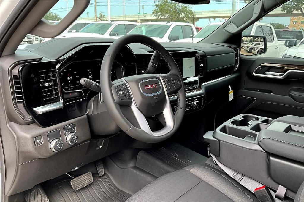 new 2025 GMC Sierra 1500 car, priced at $52,861