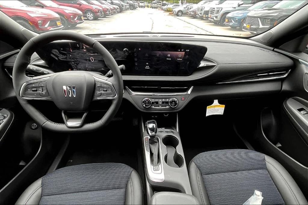 new 2025 Buick Envista car, priced at $27,375