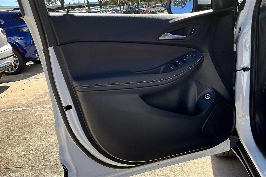 new 2025 Buick Encore GX car, priced at $24,387
