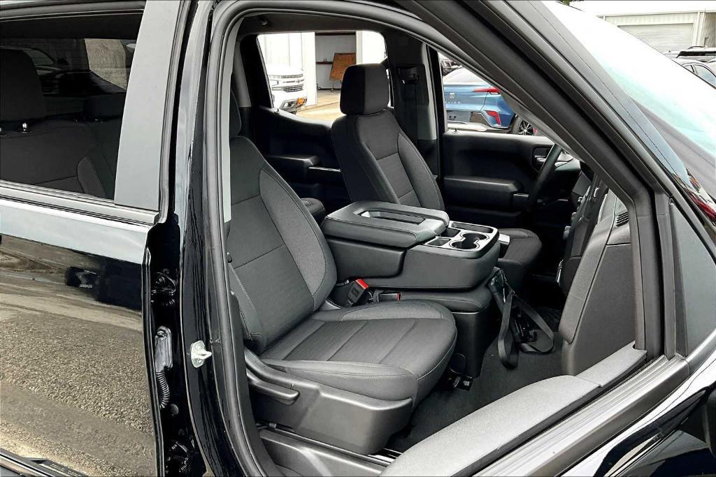 used 2024 Chevrolet Silverado 1500 car, priced at $38,792