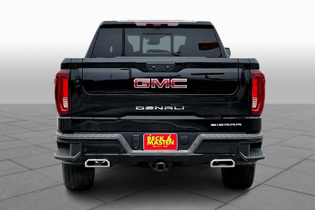 new 2025 GMC Sierra 1500 car, priced at $74,682