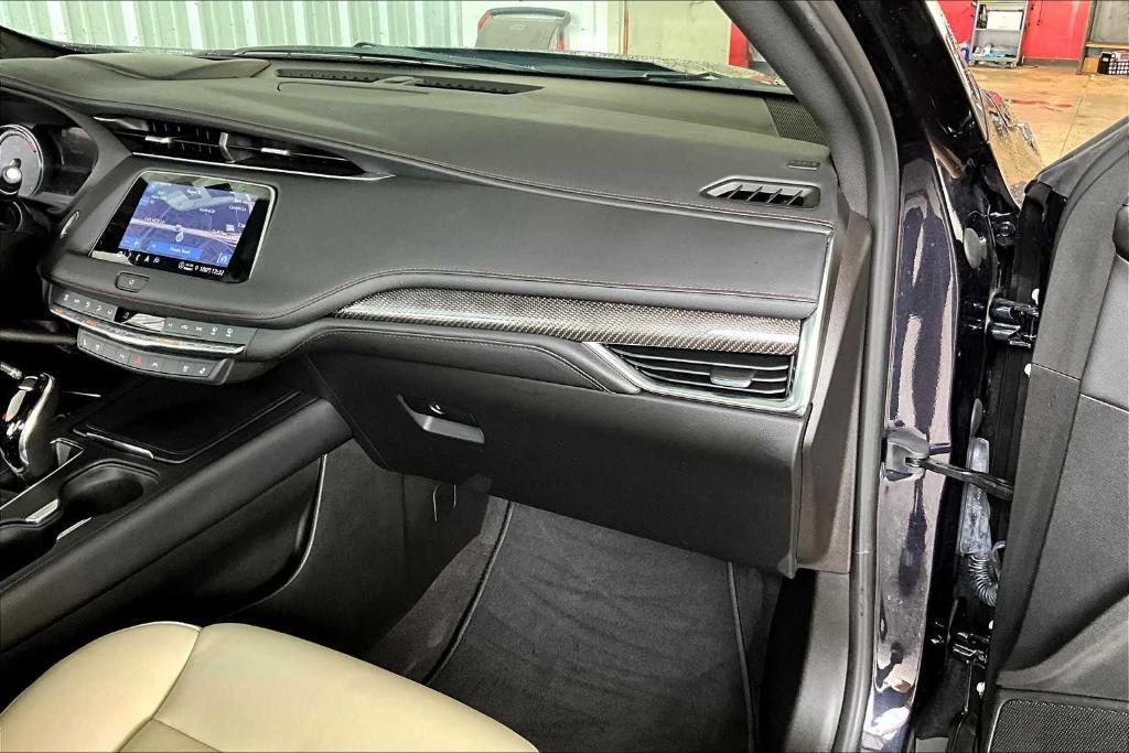 used 2023 Cadillac XT4 car, priced at $32,885