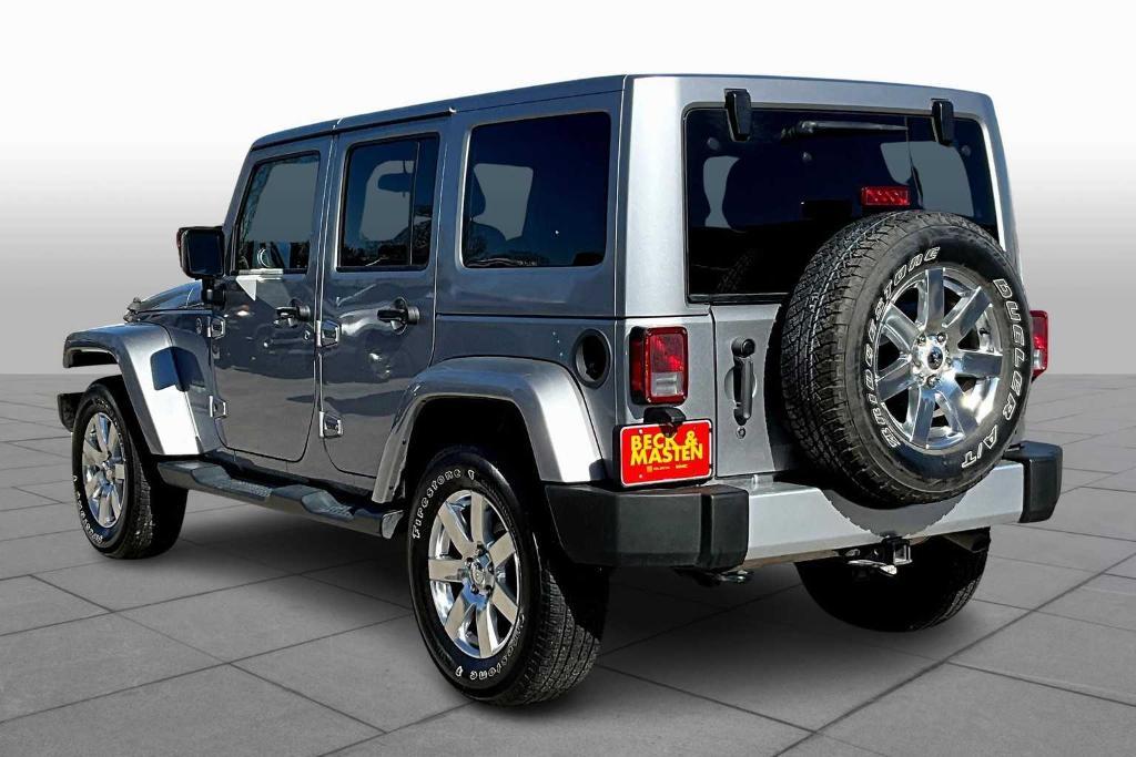 used 2015 Jeep Wrangler Unlimited car, priced at $18,845