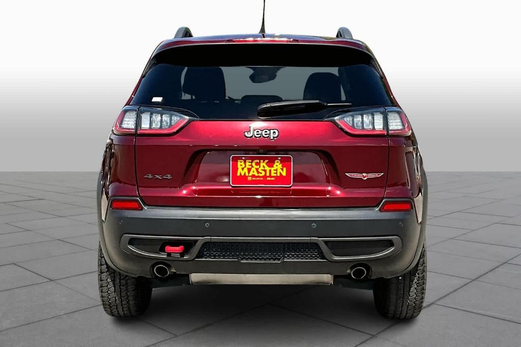 used 2021 Jeep Cherokee car, priced at $24,059