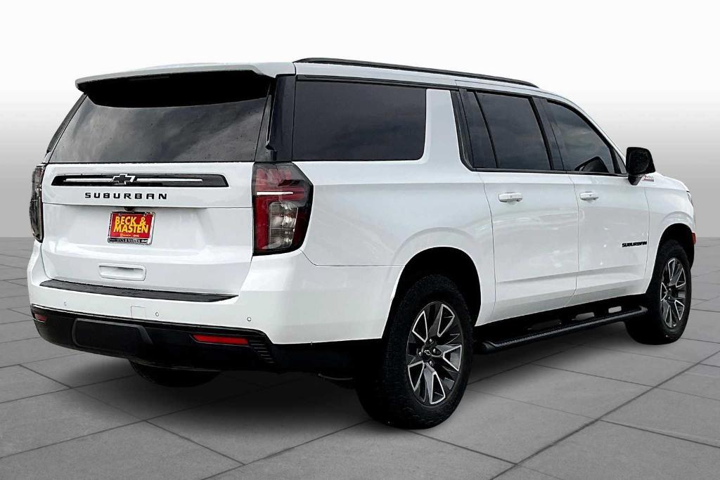 used 2024 Chevrolet Suburban car, priced at $67,272