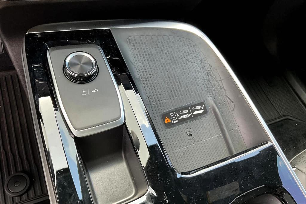 new 2025 Buick Enclave car, priced at $52,980