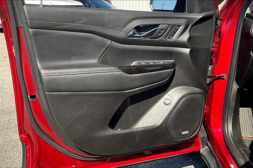 used 2022 GMC Acadia car, priced at $35,598