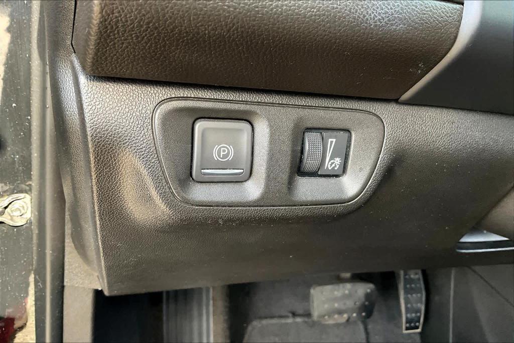 used 2022 GMC Acadia car, priced at $21,897