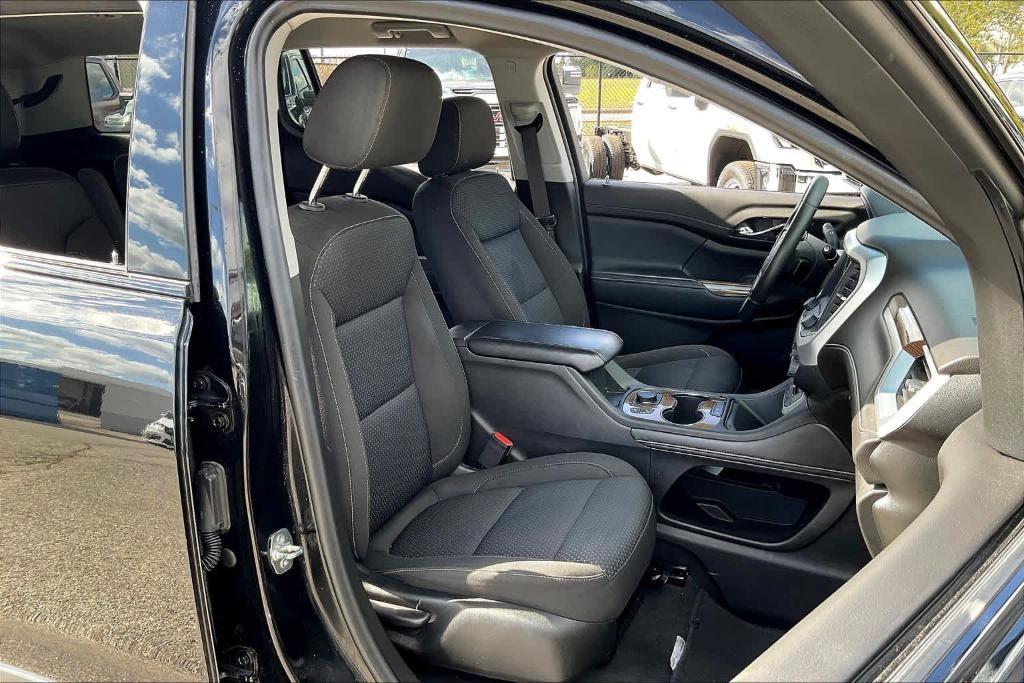 used 2022 GMC Acadia car, priced at $21,897