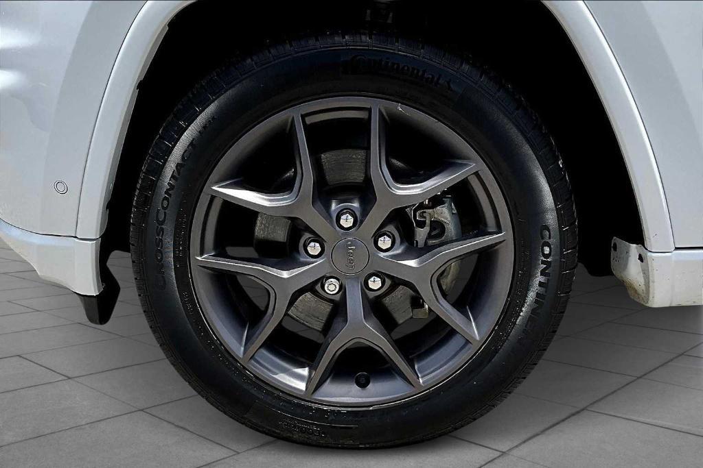 used 2021 Jeep Grand Cherokee car, priced at $25,795