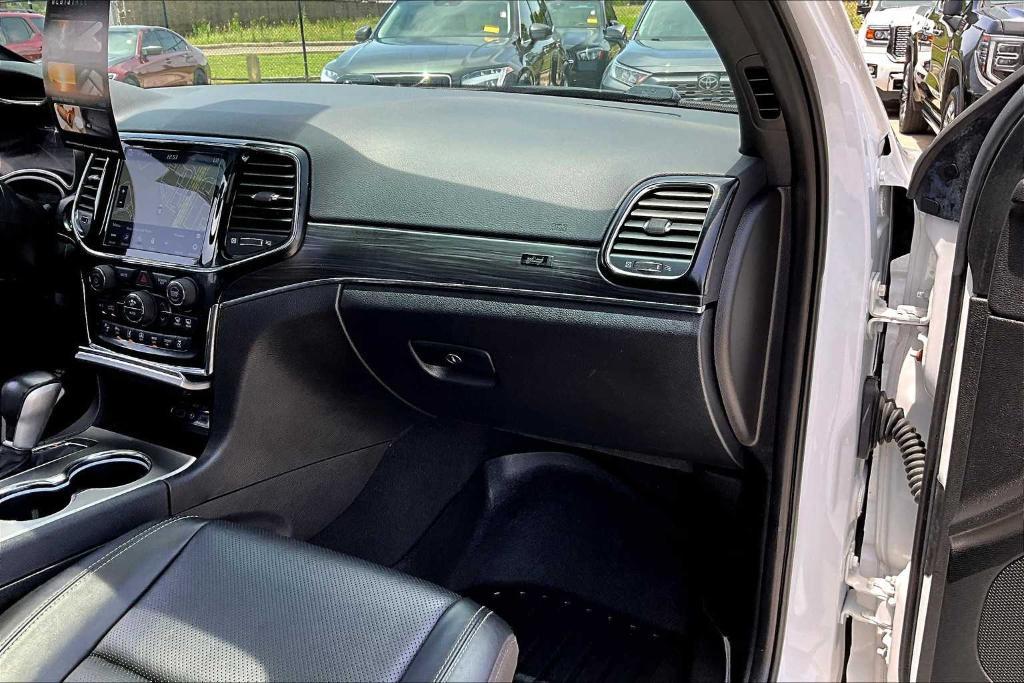 used 2021 Jeep Grand Cherokee car, priced at $25,795