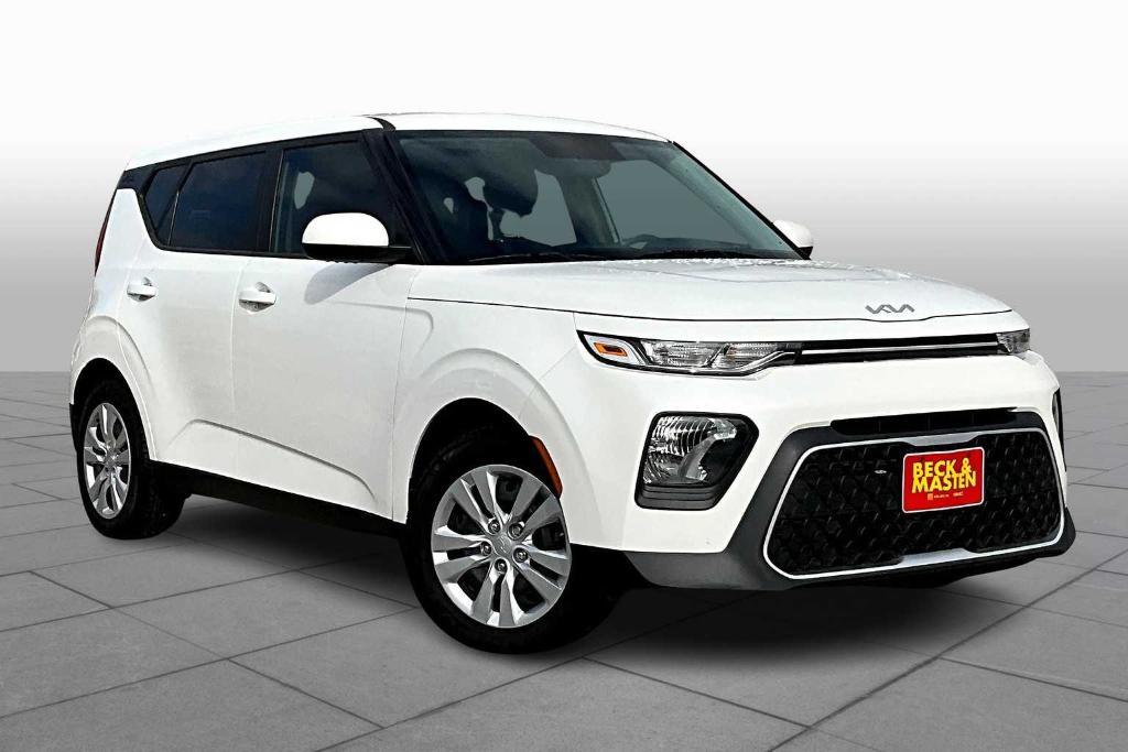 used 2022 Kia Soul car, priced at $15,762