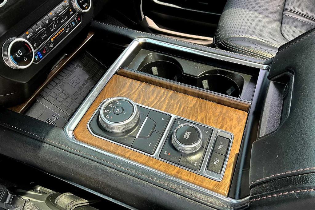 used 2021 Ford Expedition car, priced at $47,634