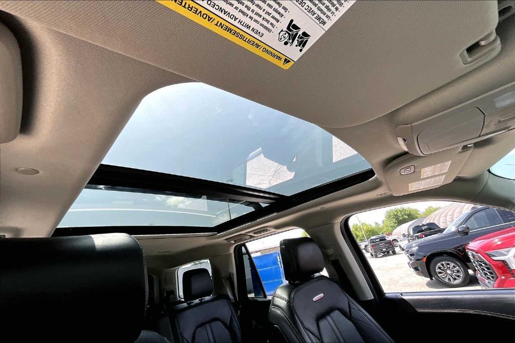used 2021 Ford Expedition car, priced at $47,634